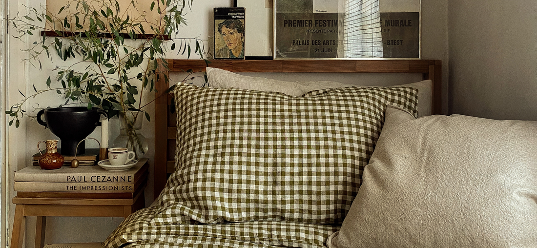 In bed with...Polly Florence