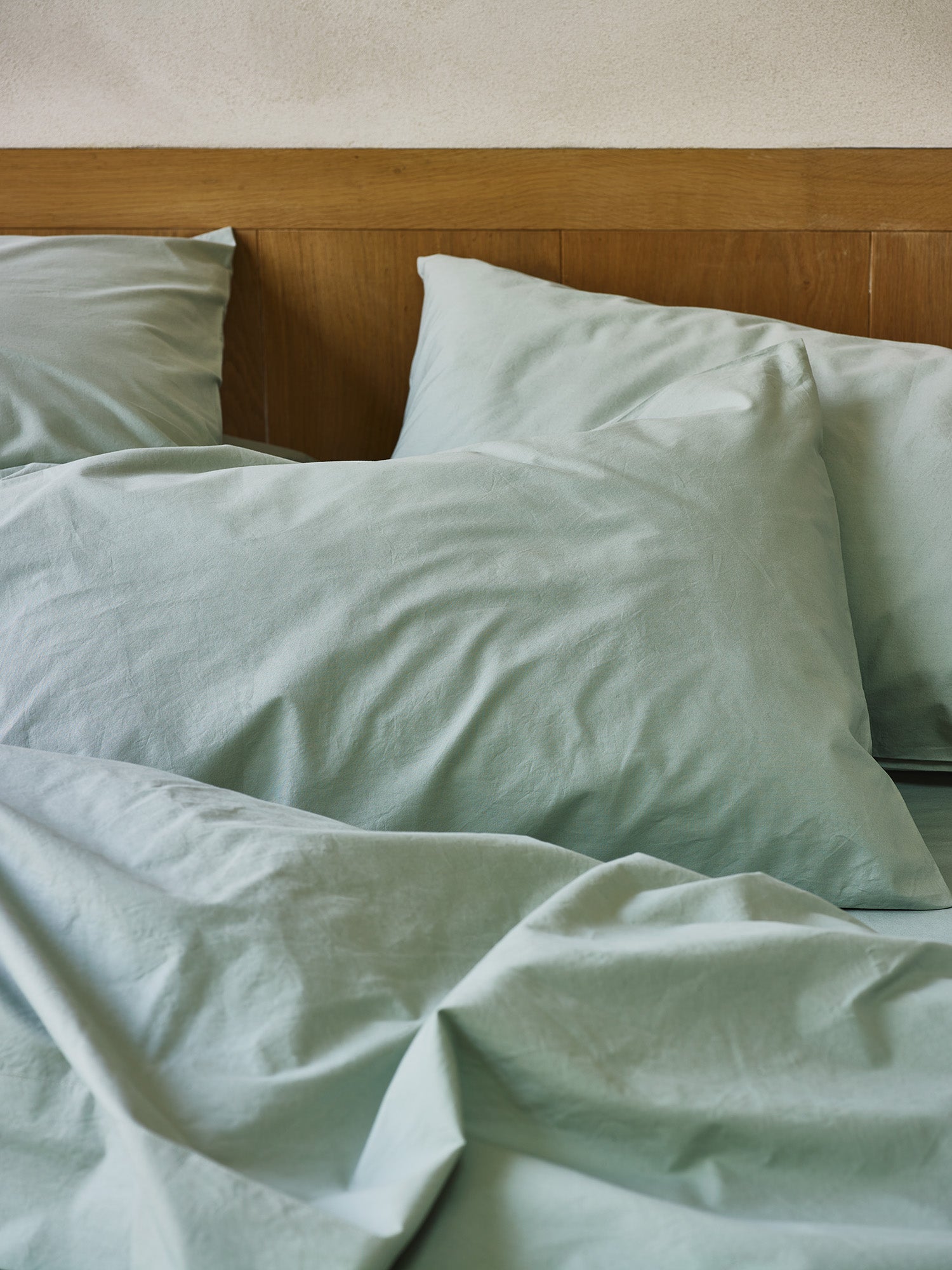 Mellow Green Washed Cotton Percale Pillowcases (Pair)