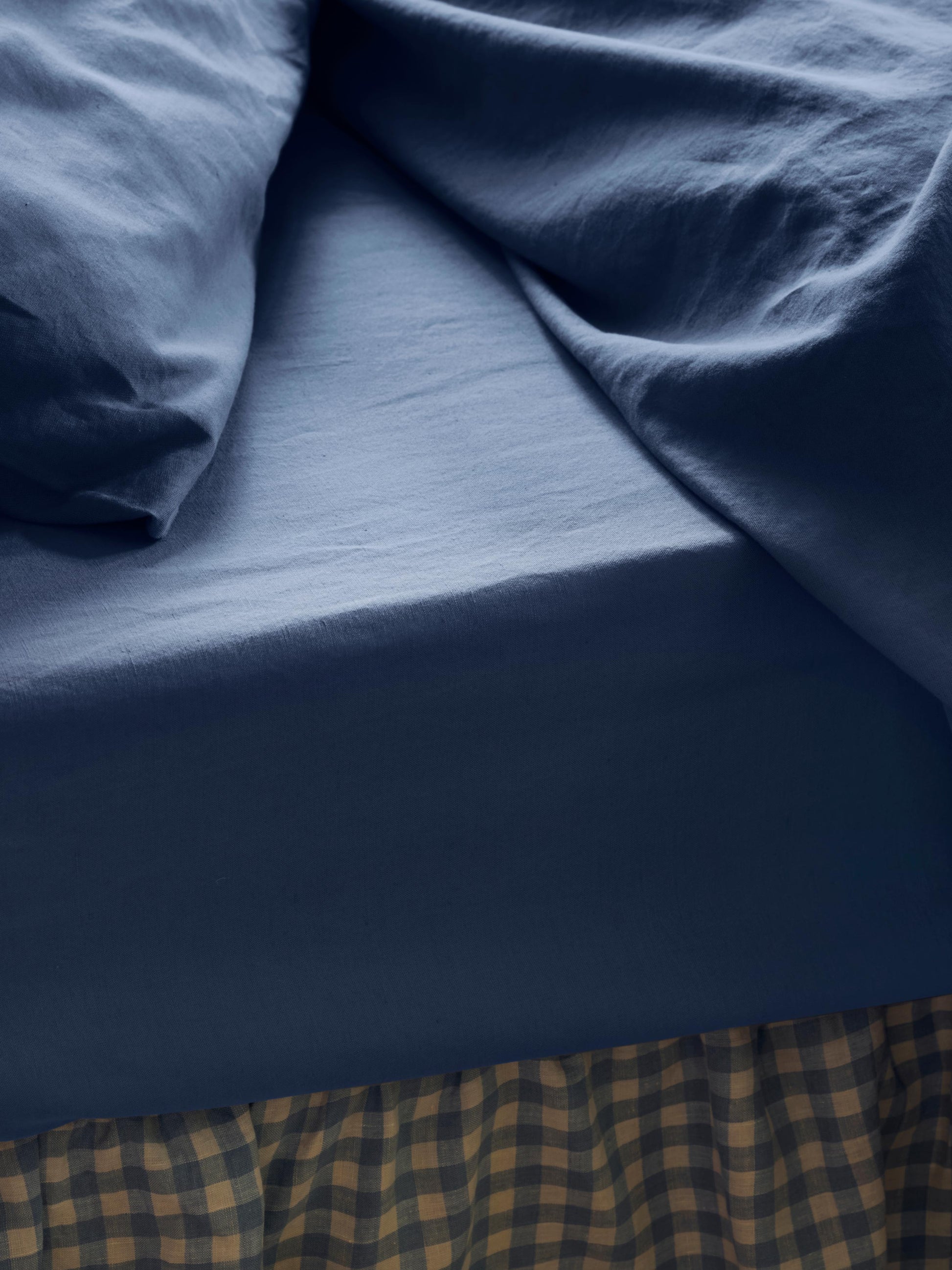 Blueberry Linen Blend Fitted Sheet
