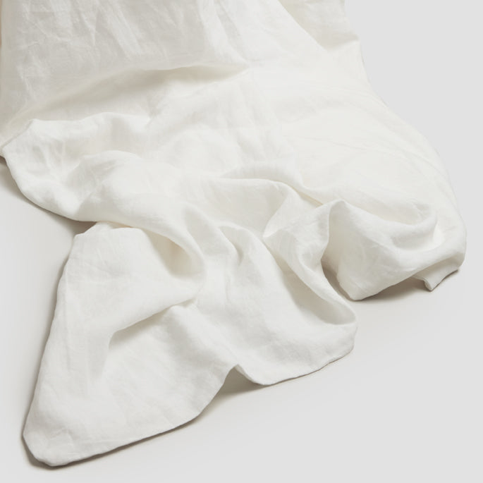 White Linen Flat Sheet - Piglet in Bed